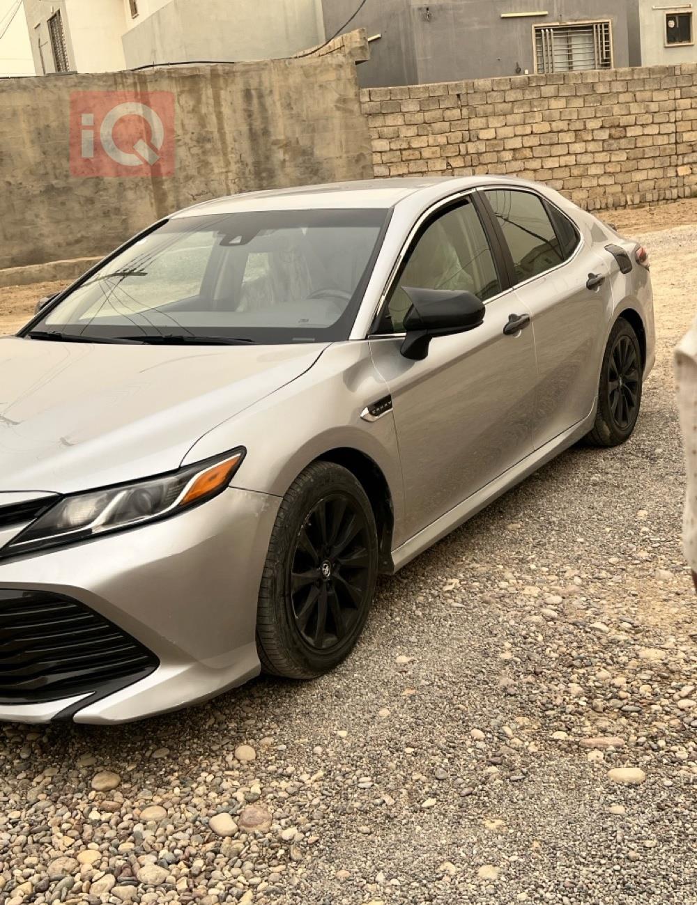 تۆیۆتا کامری